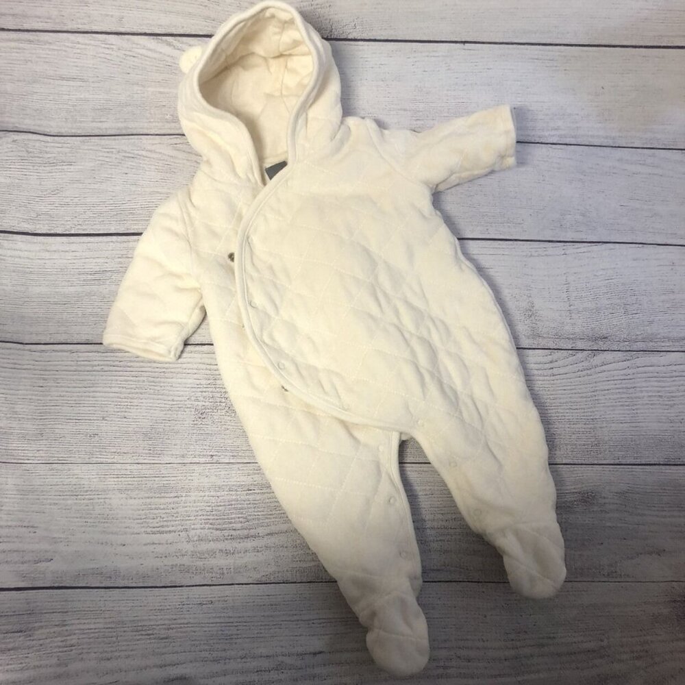 Baby Gap Size 0-3M Cream Quilted Velour Bunting Snowsuit